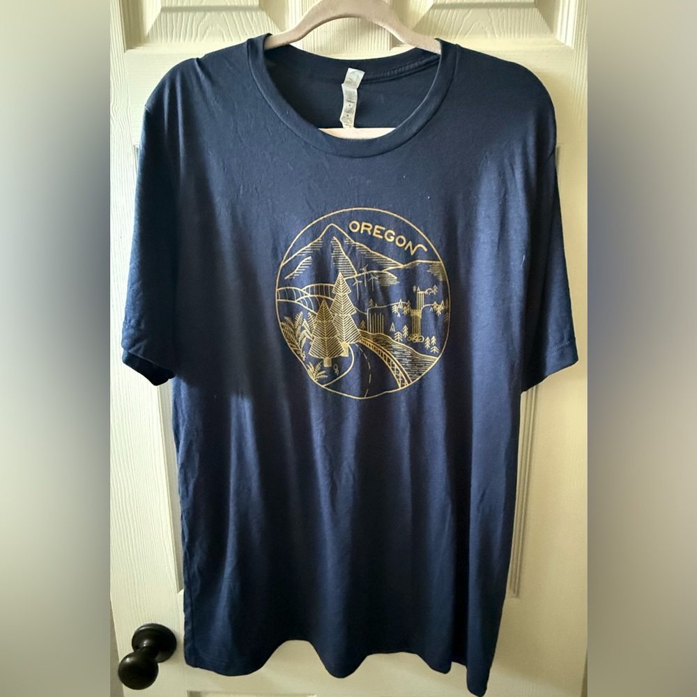 NWT- Cascadia Goods- Navy Blue, Oregon Graphic T-Shirt